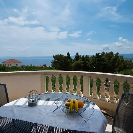 Franka With Pool Lägenhet