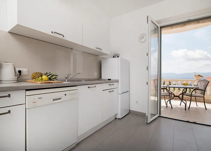 Апартаменты Franka With Pool Бол