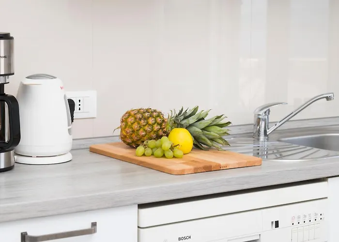 Franka With Pool Апартаменты Бол