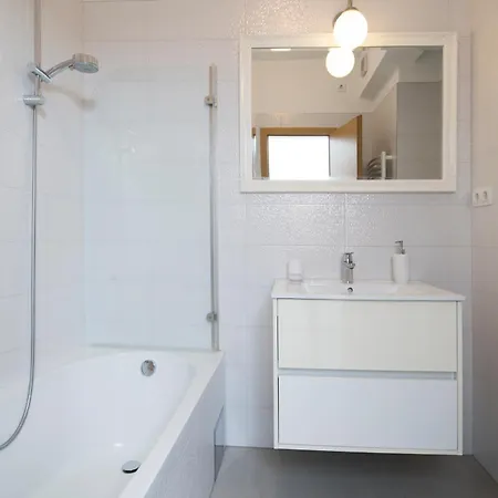 Franka With Pool Apartman Bol