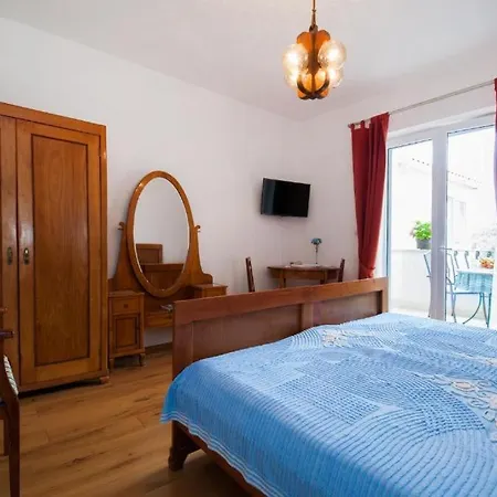 Appartement Franka With Pool *