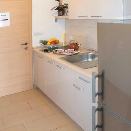 Appartement Franka With Pool Bol
